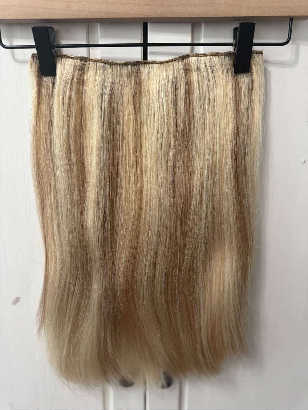 Cashmere Hair volumizer clip in weft 16 inches highlighted blonde